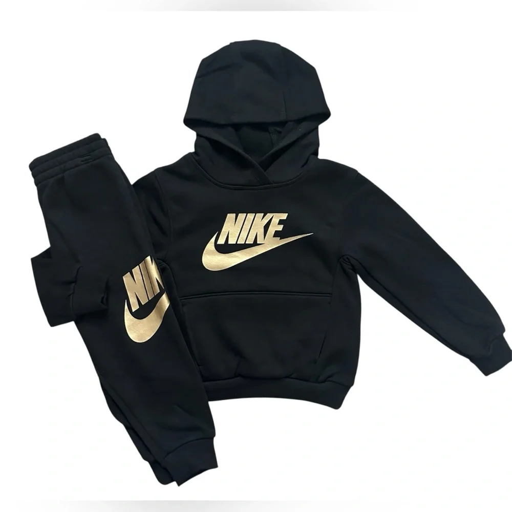 Nike 2 Piece Set Hoodie & Jogger Pants Black With Gold Logo Boys Size 4 NWT - Picture 2 of 5